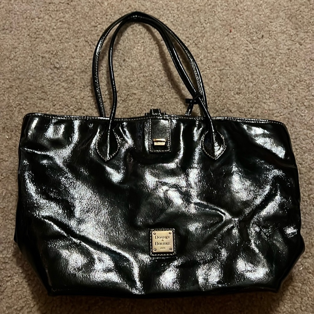 Dooney and Bourke Bag